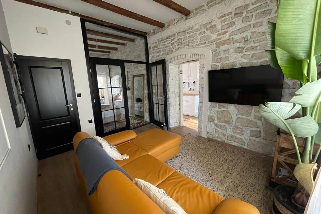 The Bungalow By The Sea In Historic Porec Old City エクステリア 写真