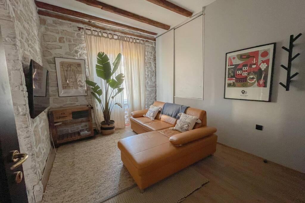 The Bungalow By The Sea In Historic Porec Old City エクステリア 写真